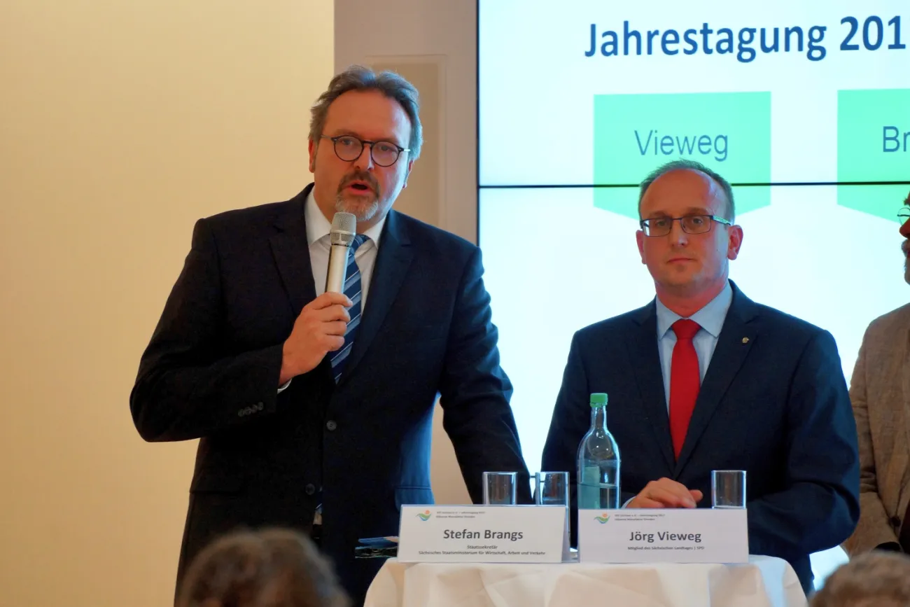 VEE Sachsen e.V. - Jahrestagung 2017 - Gläserne Manufaktur Dresden